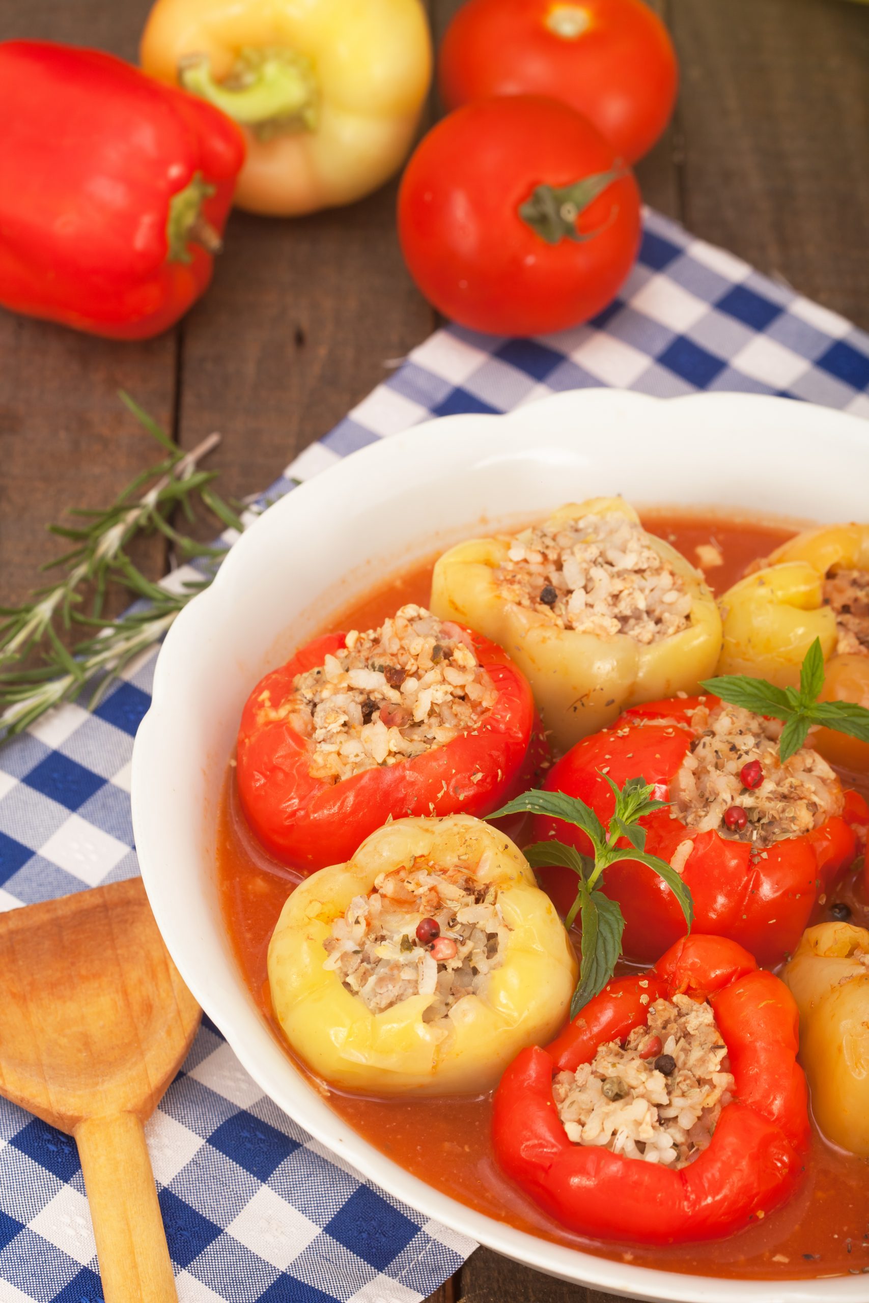 Plnená paprika s paradajkovou omáčkou Dobrejedla.eu