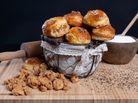 Oškvarkové pagáčiky