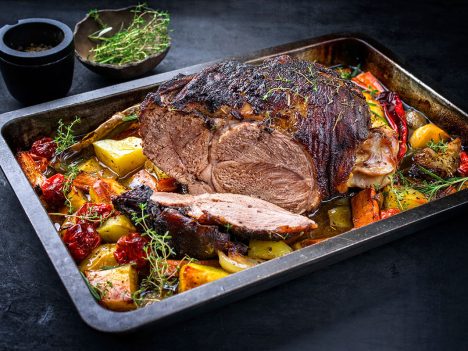 Veľkonočné pečené jahňacie stehno